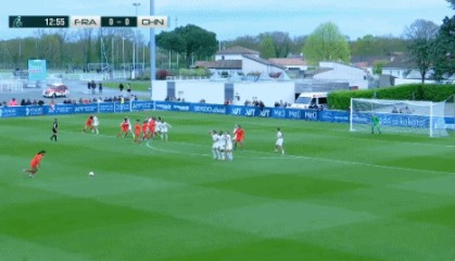 开云体育入口-半场：法国女足U16 0-1中国女足U16，周瑾彤任意球破门